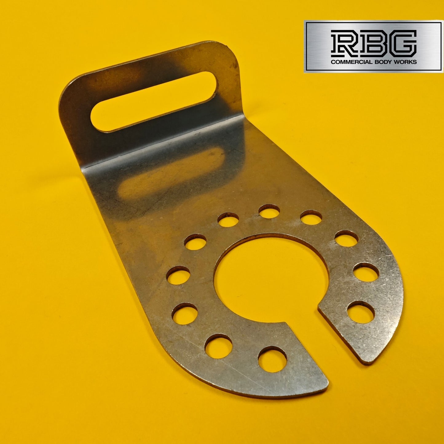 Right Angle Towbar Socket Plate 7 or 13 Pin Heavy Duty Mounting Bracket Trailer