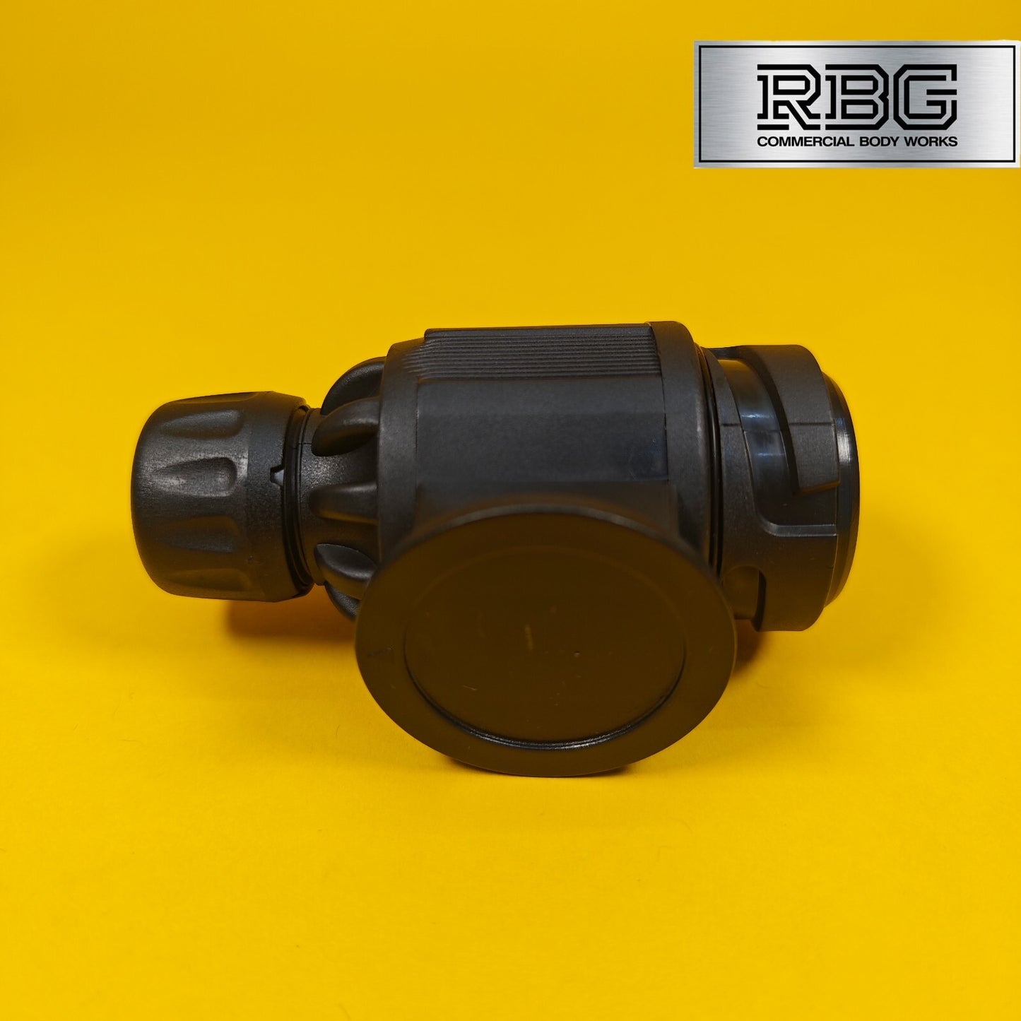 8 Pin Plug for Towing 13 Pin Type Plastic Trailer Caravan Horsebox 12V Plug