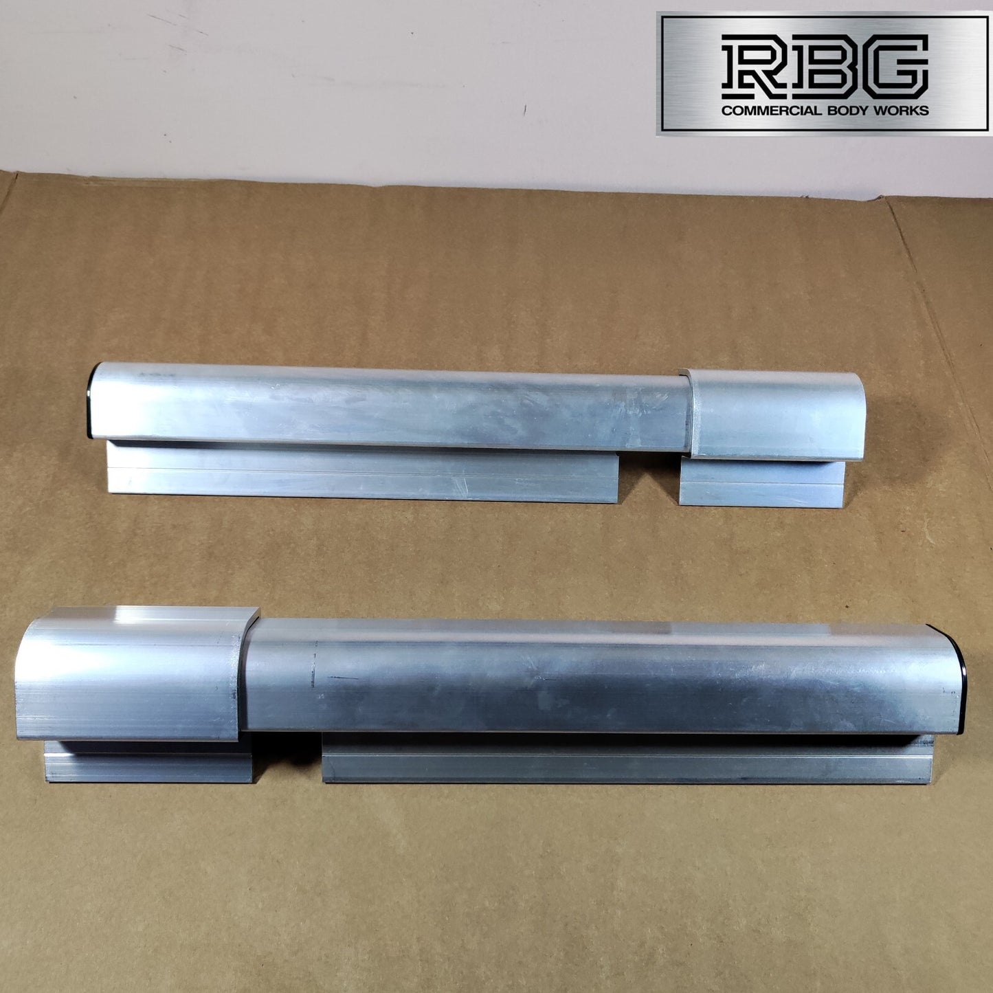 Aluminium Corner Pillar Extrusion 400mm & Socket Dropside Truck Trailer Tailgate