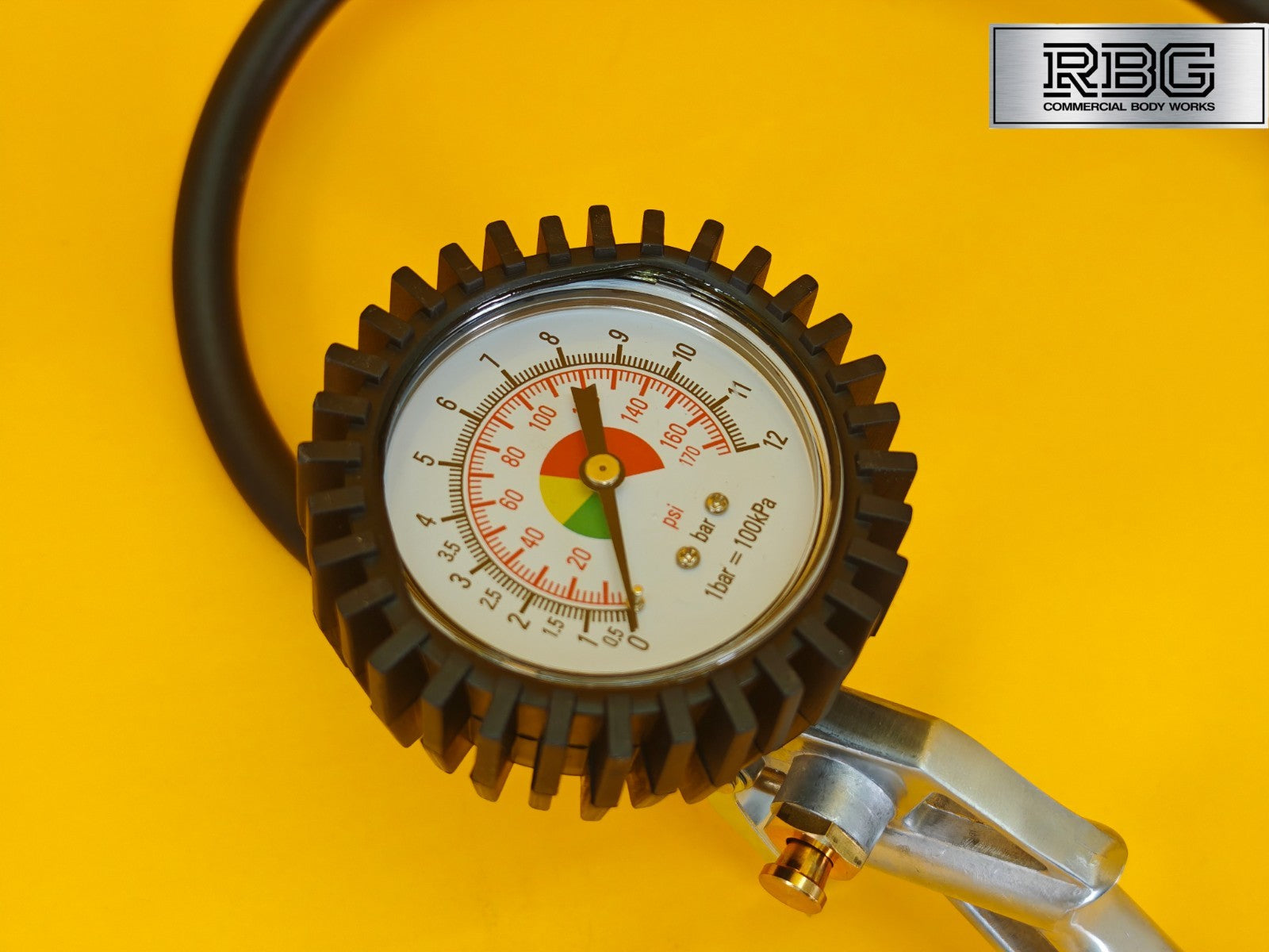 Tyre Inflation Gun 0-220psi Inflator Complete With Clip Connector Pressure Gauge