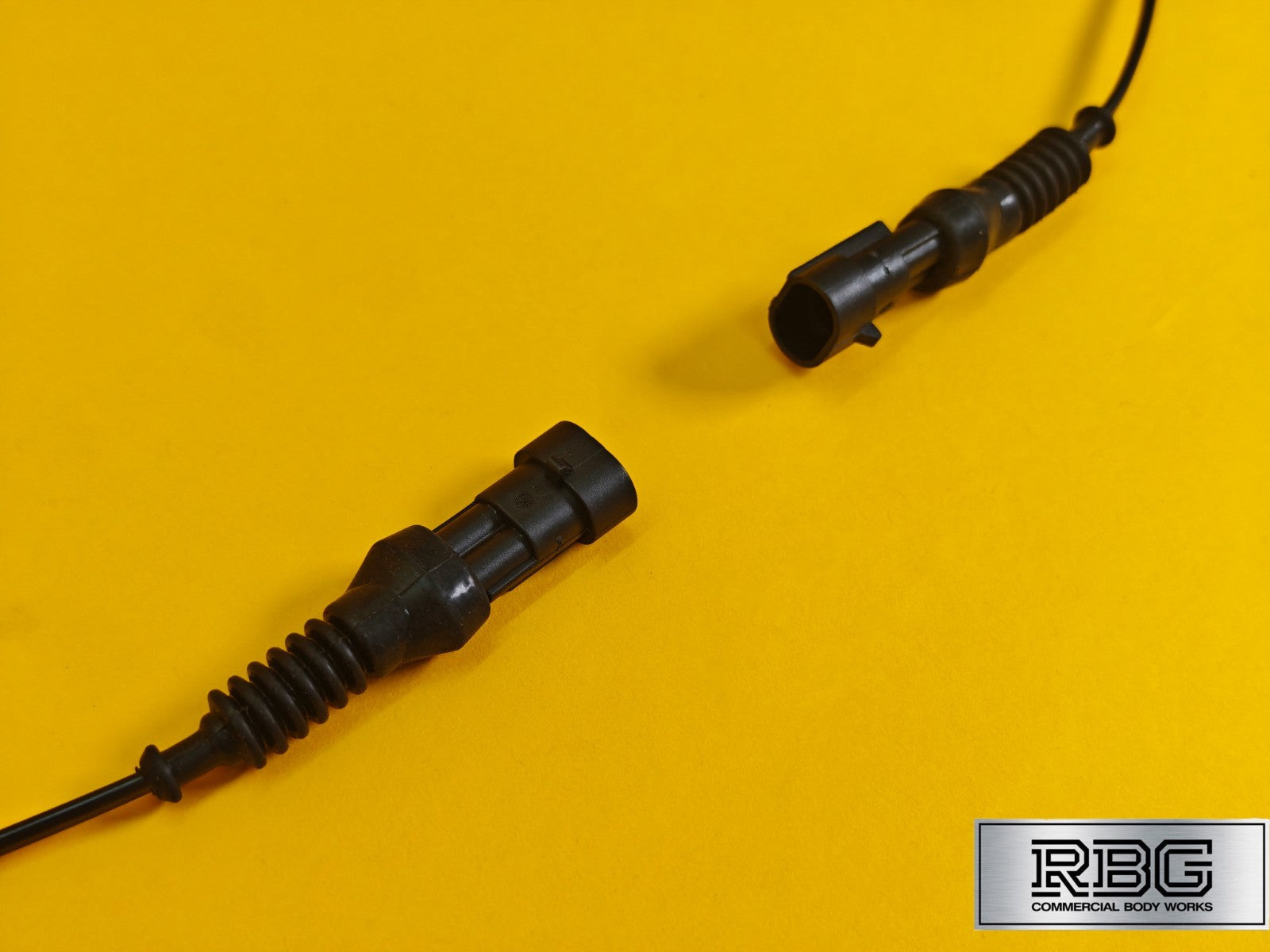 1M SuperSeal Extension Harness With Two Sockets 2Way / 2Pin Female Lead UK