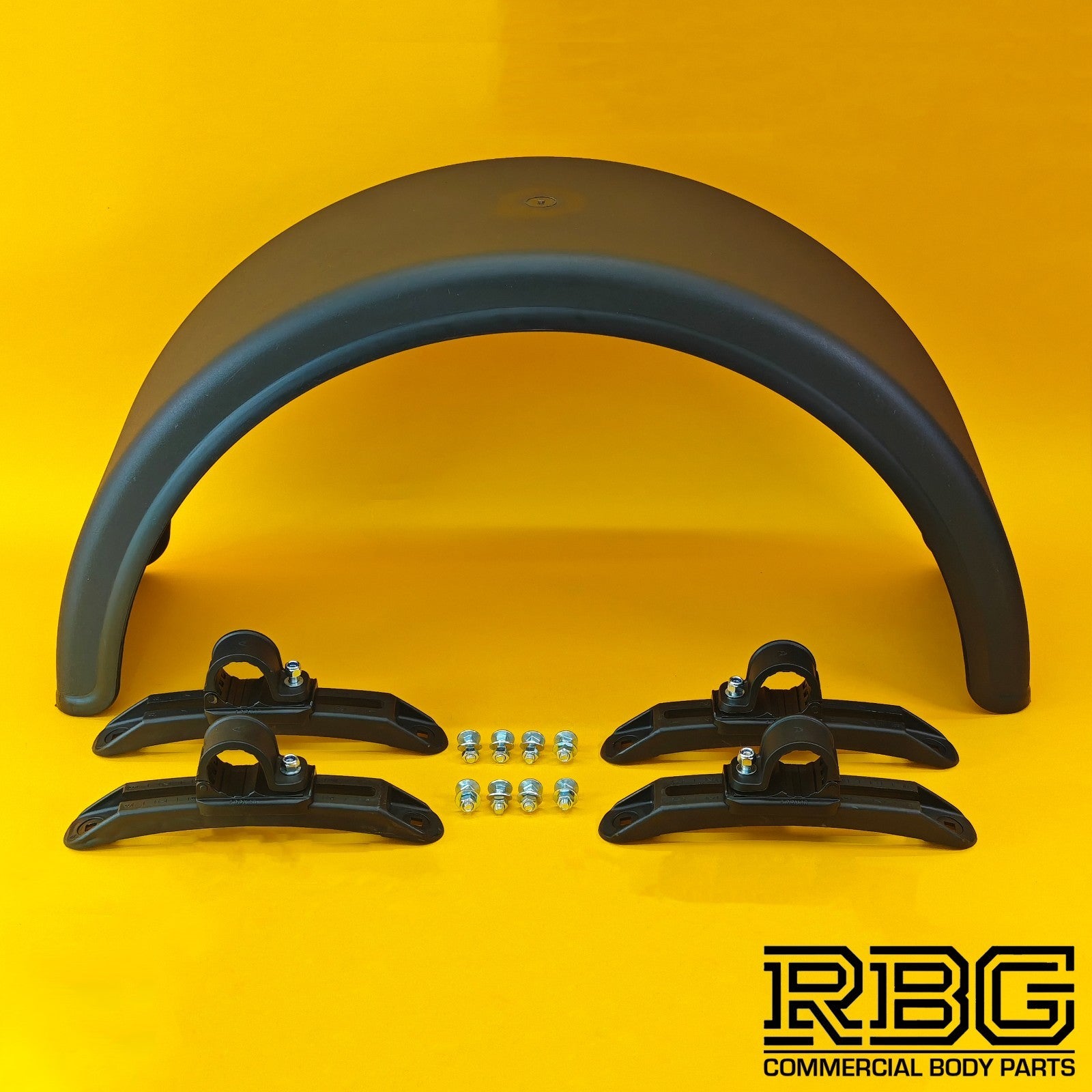 Single Wheel Round Mudguard + Brackets with Plastic Clasp 840x270mm Domar Truck