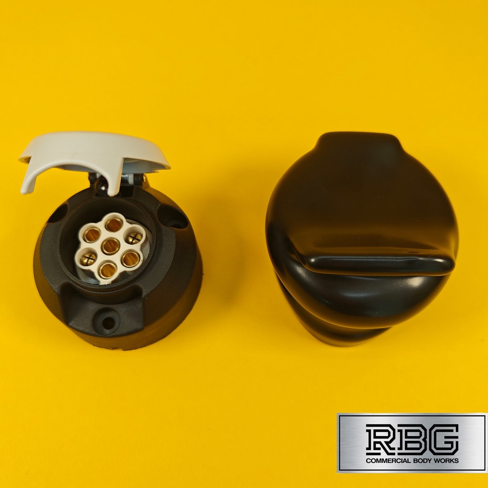 Plastic Socket + Cover PVC 7 Pin 12S Type For Towing Trailer Caravan 12V Towbar