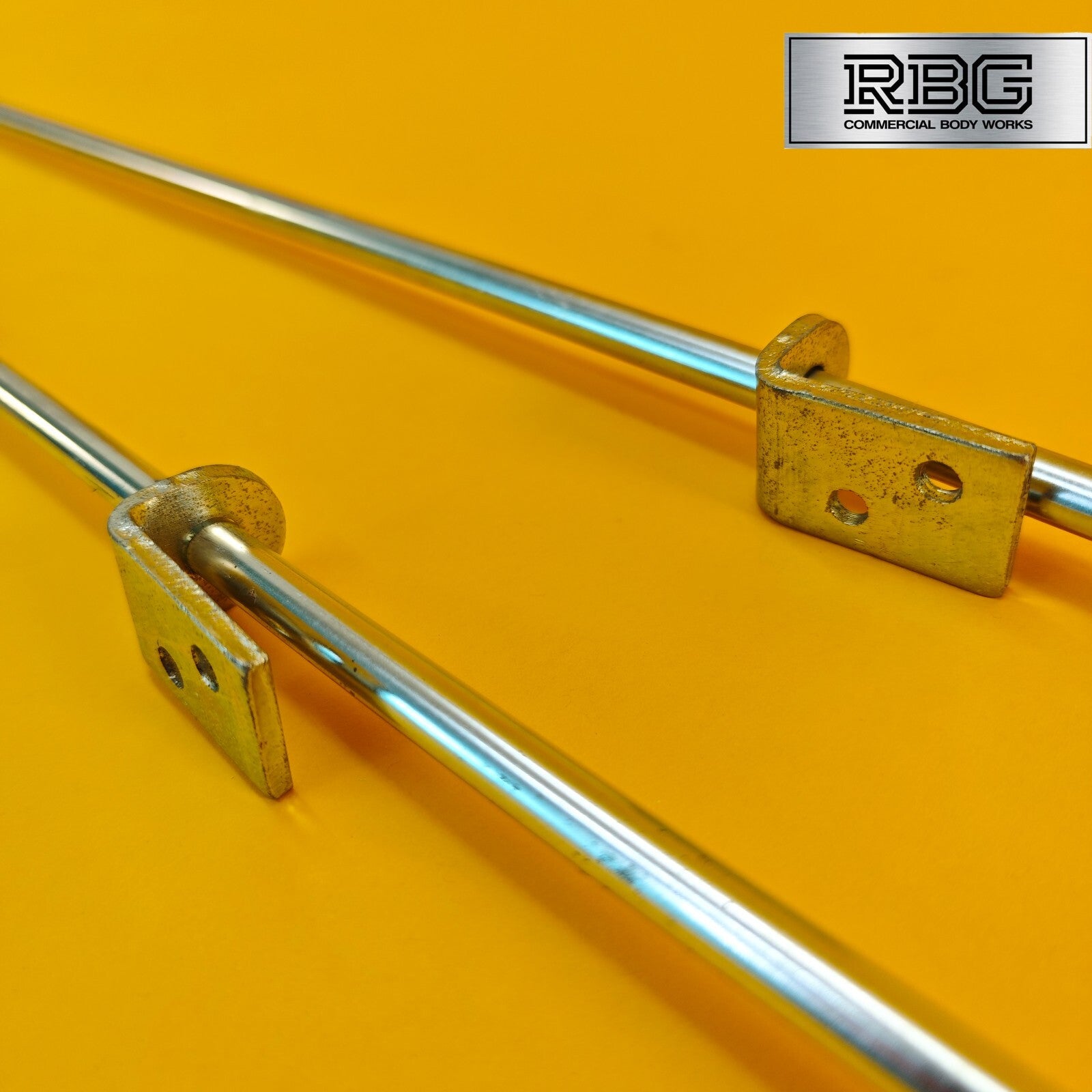 Rod Lock Bars RIGHT Hand 2310mm 3 Point Locking For Doors Trailer Truck Steel UK