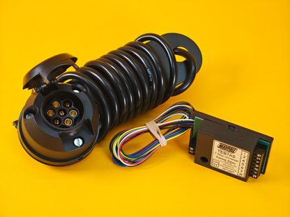 7 Way Bypass Relay + 7 Pin Socket Assembly 12N 2m Wire Towing Trailer Caravan