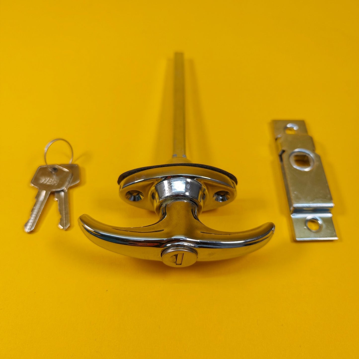Chrome T Handle & Budget Lock Set Lever Latch for Trailer Horsebox Caravan UK