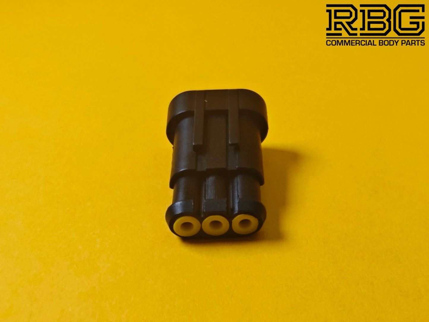 SuperSeal Plug Assembly 3 Way Female AMP Electrical Wiring Waterproof IP67 TE