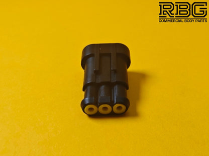 SuperSeal Plug Assembly 3 Way Female AMP Electrical Wiring Waterproof IP67 TE