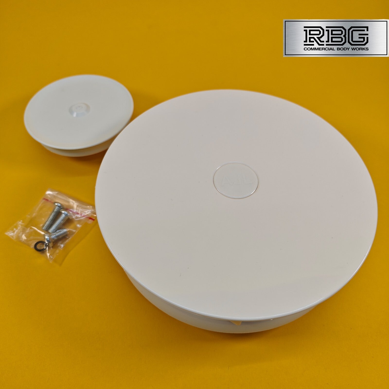 Centaflow™ Wind Driven Extractor Vent White Horsebox Low Profile Van Roof Rotary