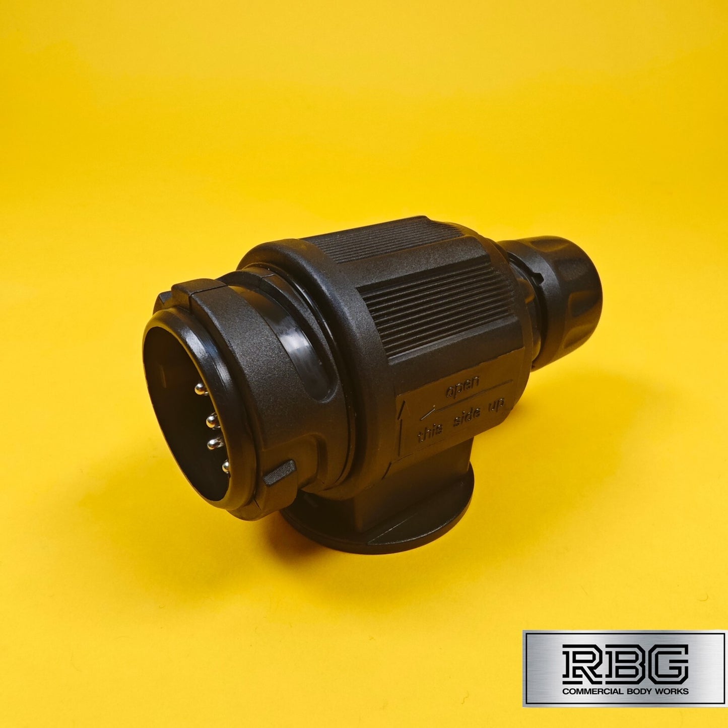 8 Pin Plug for Towing 13 Pin Type Plastic Trailer Caravan Horsebox 12V Plug