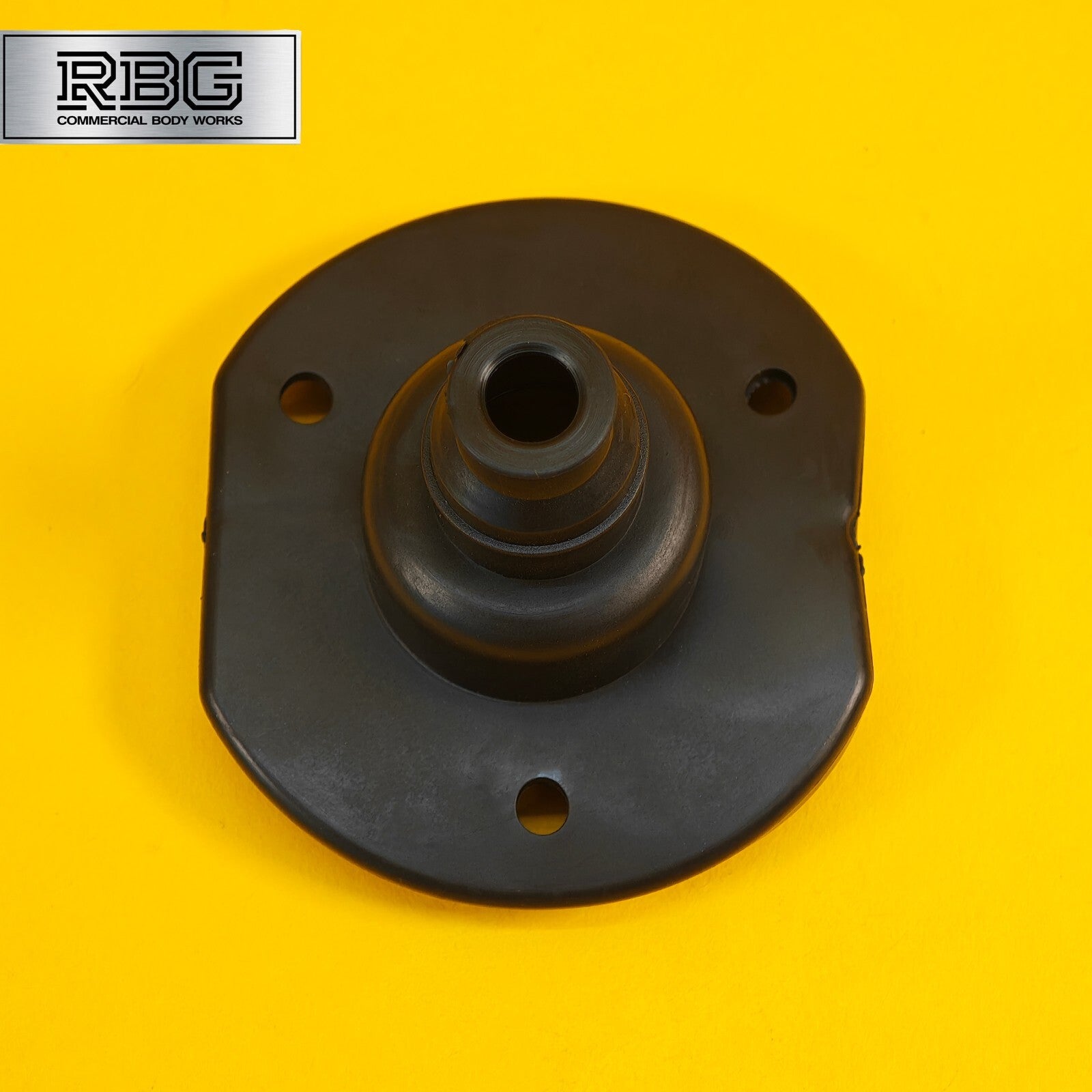 Socket Gasket Seal Flat Sided 7 & 13 Pin Sockets Black Rubber PU Trailer Caravan