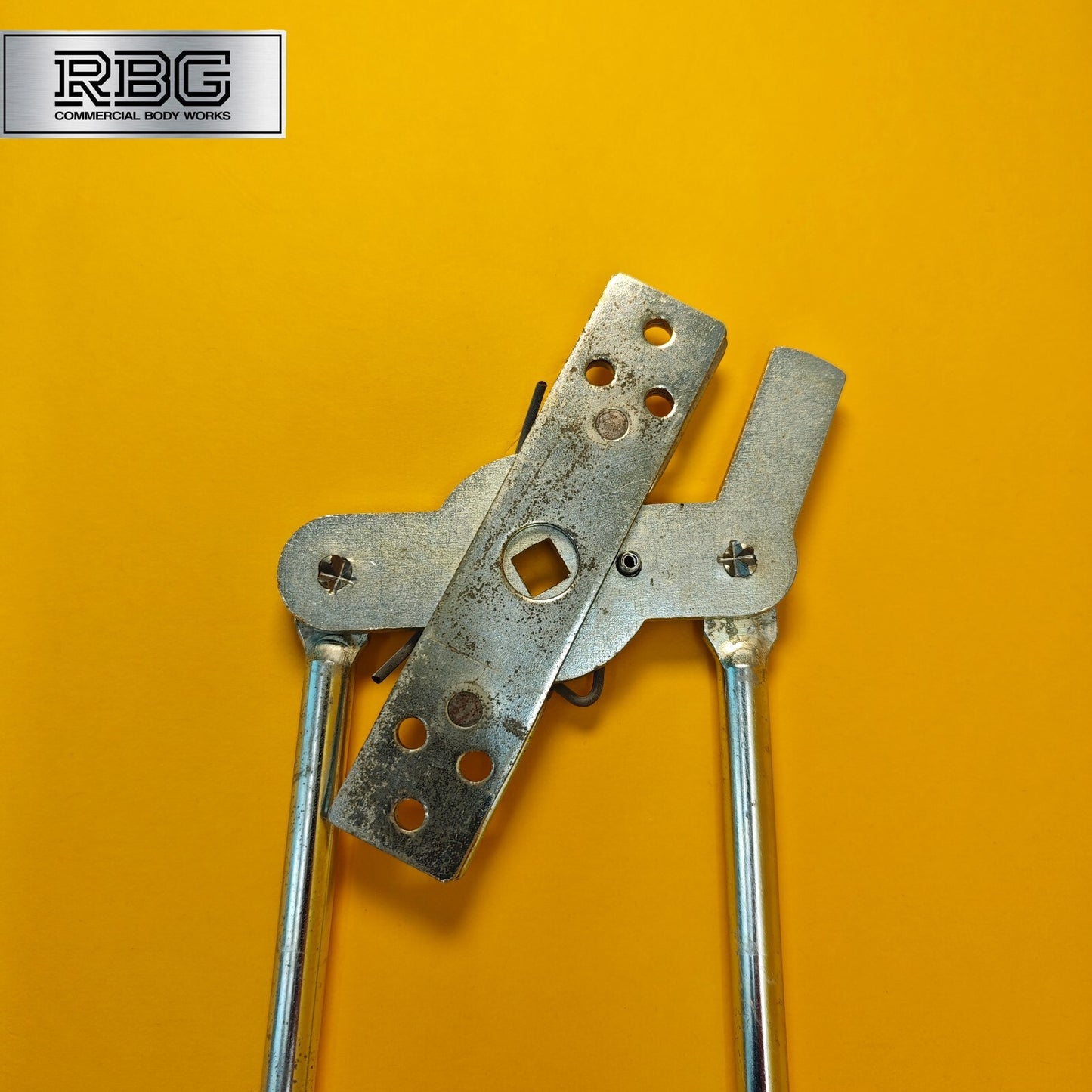 Rod Lock Bars Left Hand 2310mm 3 Point Locking For Doors Trailer Truck Steel UK