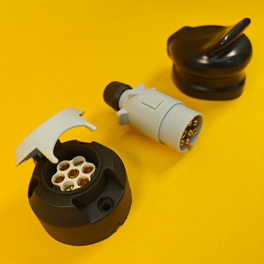 Plastic Socket + Plug + PVC Socket Cover Set 7 Pin 12S Trailer Caravan Towing