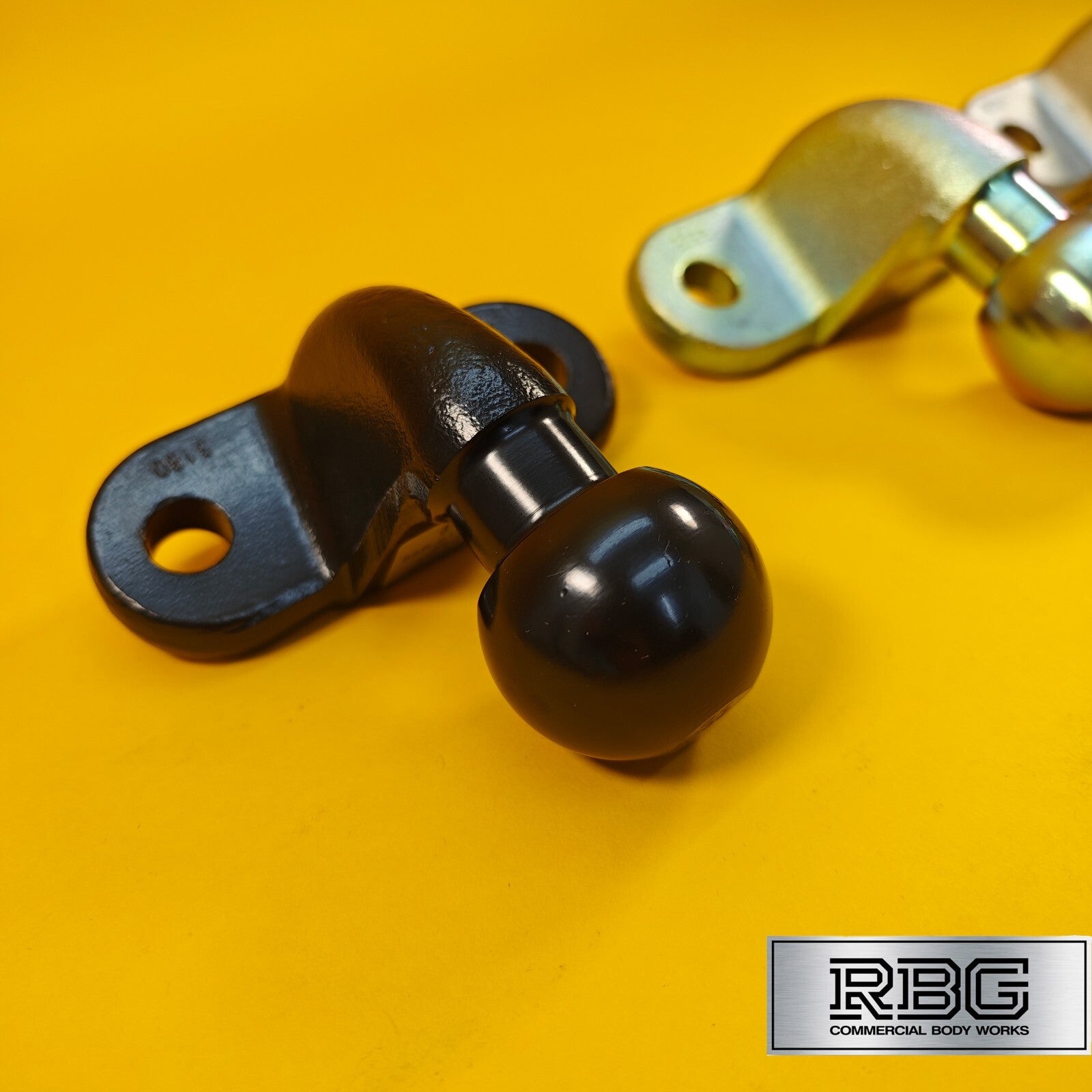 50mm Tow Ball Heavy Duty Standard Tow Hitch E approved 3.5t Gold/Black/Silver