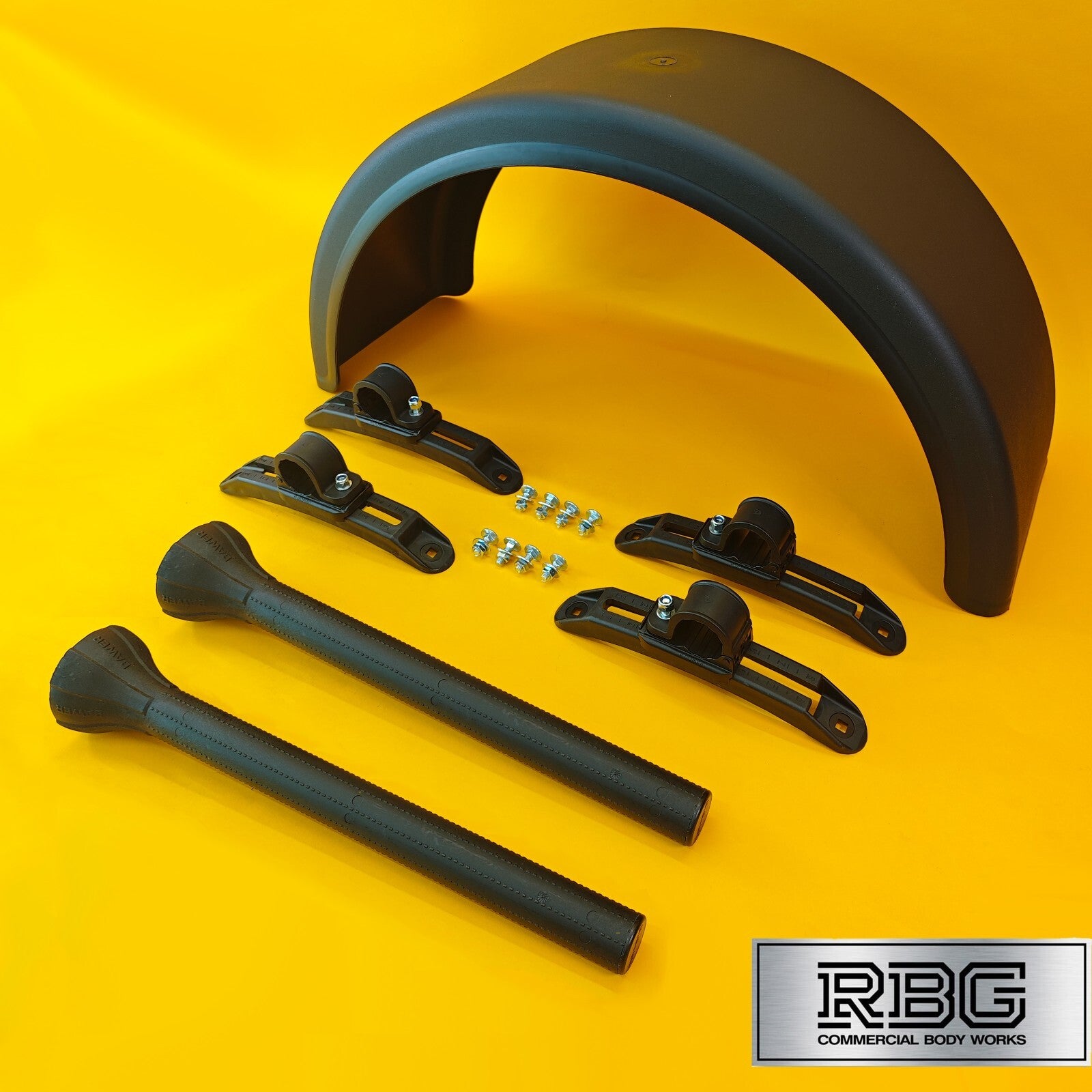 Single Wheel Round Mudguard + Brackets & Wing Stays 840x270mm Domar Truck