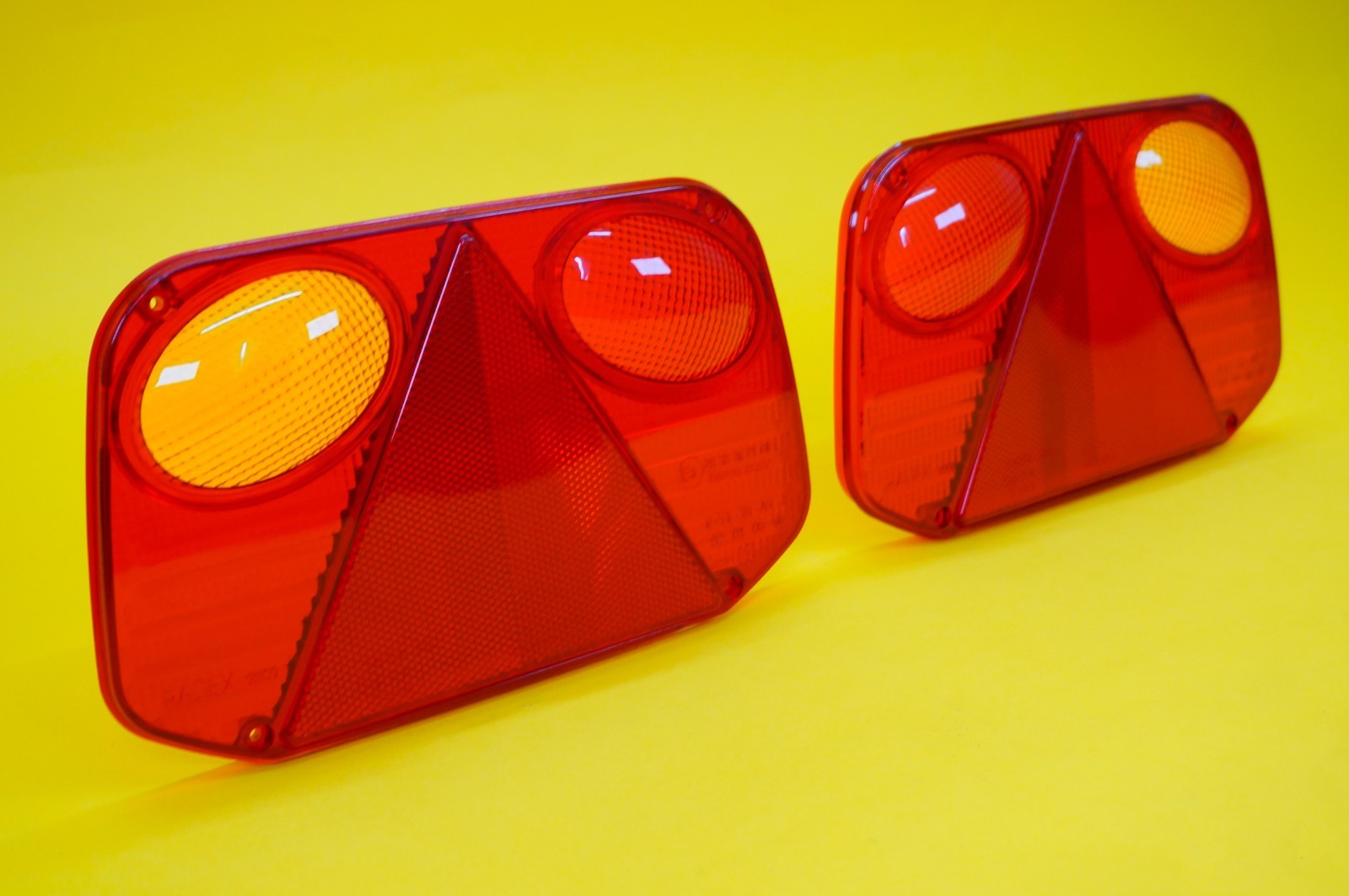 Replacement Lens Light PAIR LEFT & RIGHT for Radex 2800 Rear Combination Lamp