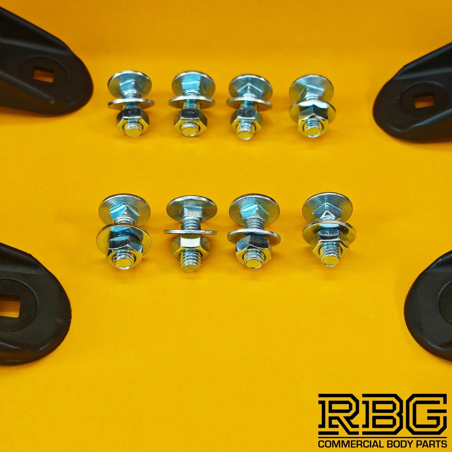 Single Wheel Round Mudguard + Brackets with Plastic Clasp 840x270mm Domar Truck
