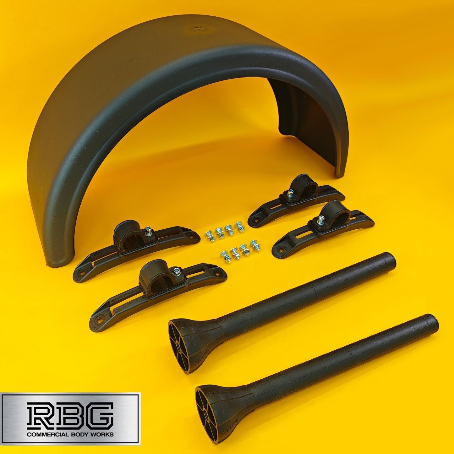 Single Wheel Round Mudguard + Brackets & Wing Stays 840x270mm Domar Truck