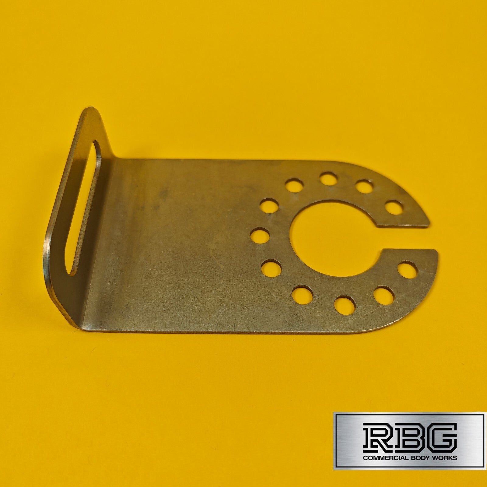 Right Angle Towbar Socket Plate 7 or 13 Pin Heavy Duty Mounting Bracket Trailer