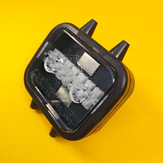8 Way Junction Box Waterproof Rubber Block Britax for Towing Trailer Caravan UK