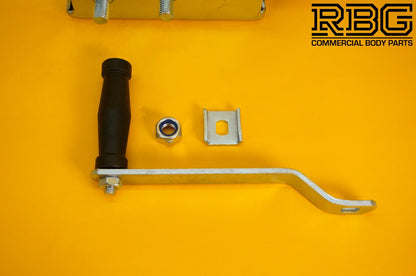 Manual Hand Winch 2000lb + Strap 10m & Hook Trailer Caravan Boat Winch Marine