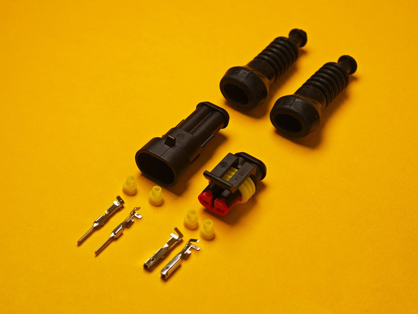SuperSeal Connector Kit Pair 2 Pin Female/Male With Protective Boots AMP Wiring