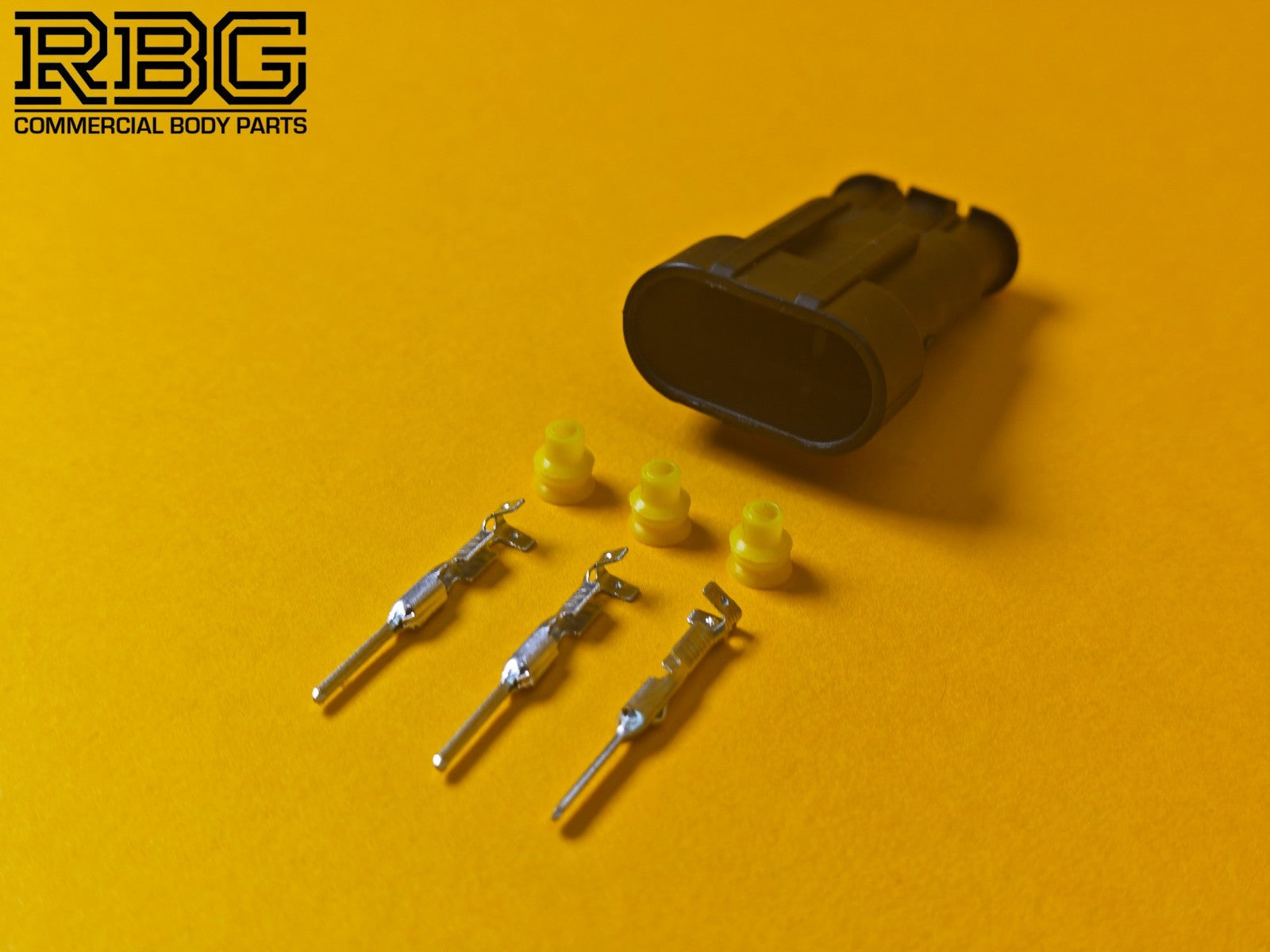 SuperSeal Plug Assembly 3 Way Female AMP Electrical Wiring Waterproof IP67 TE