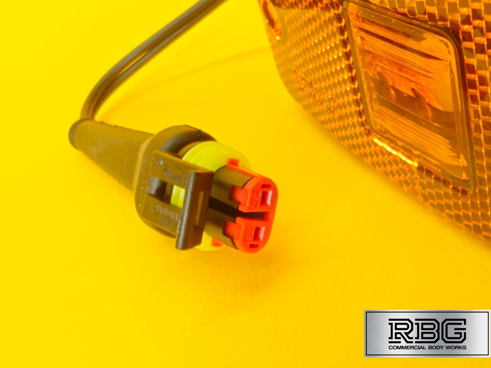 LED Side Marker Light + SuperSeal Plug 10-30V Amber Reflector Lamp for Trailer