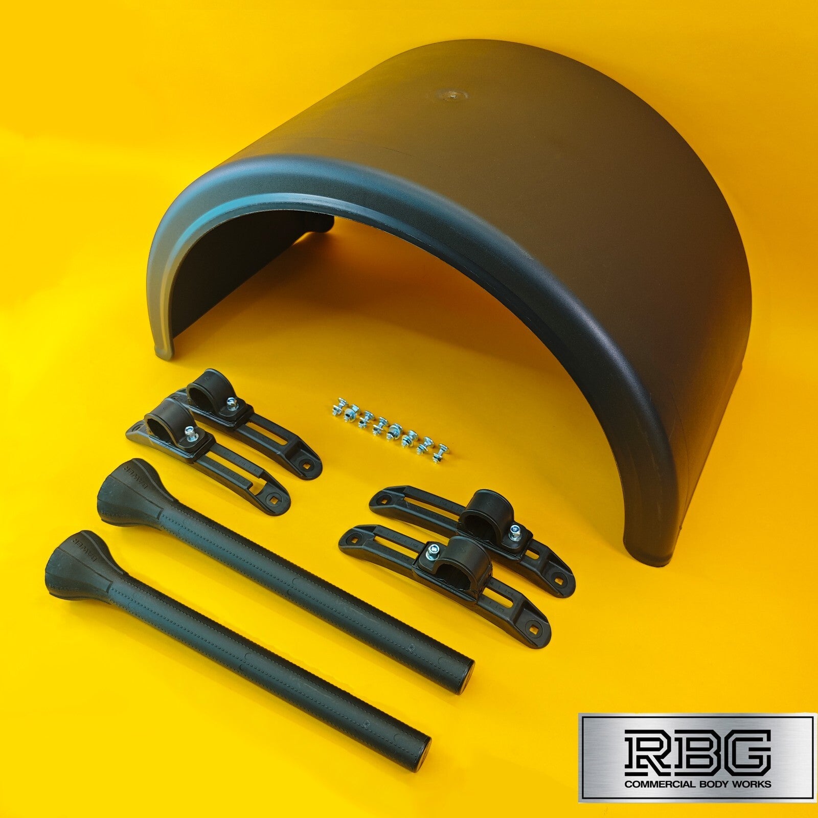 Twin Wheel Round Mudguard + Brackets & Wing Stays 860X450mm Plastic Domar Trucks