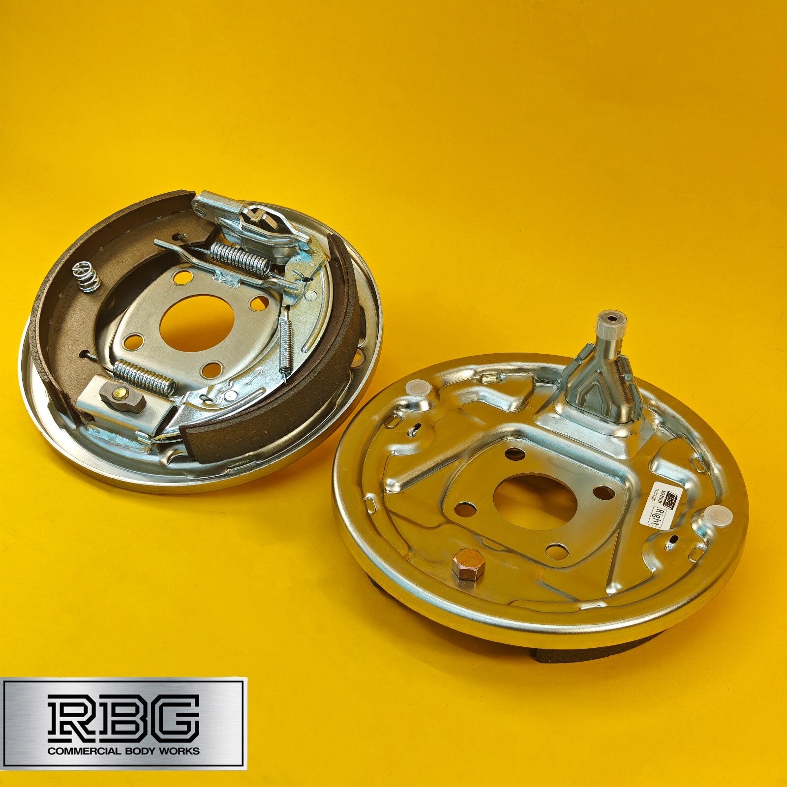 250x40 Back Plates for Brake Drums Bolt On PAIR Knott Ifor Williams Trailers UK