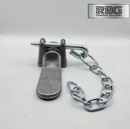 1x Tailboard Forket, Lug, 109mm Pin & Chain - Truck Dropside Tipper Trailer