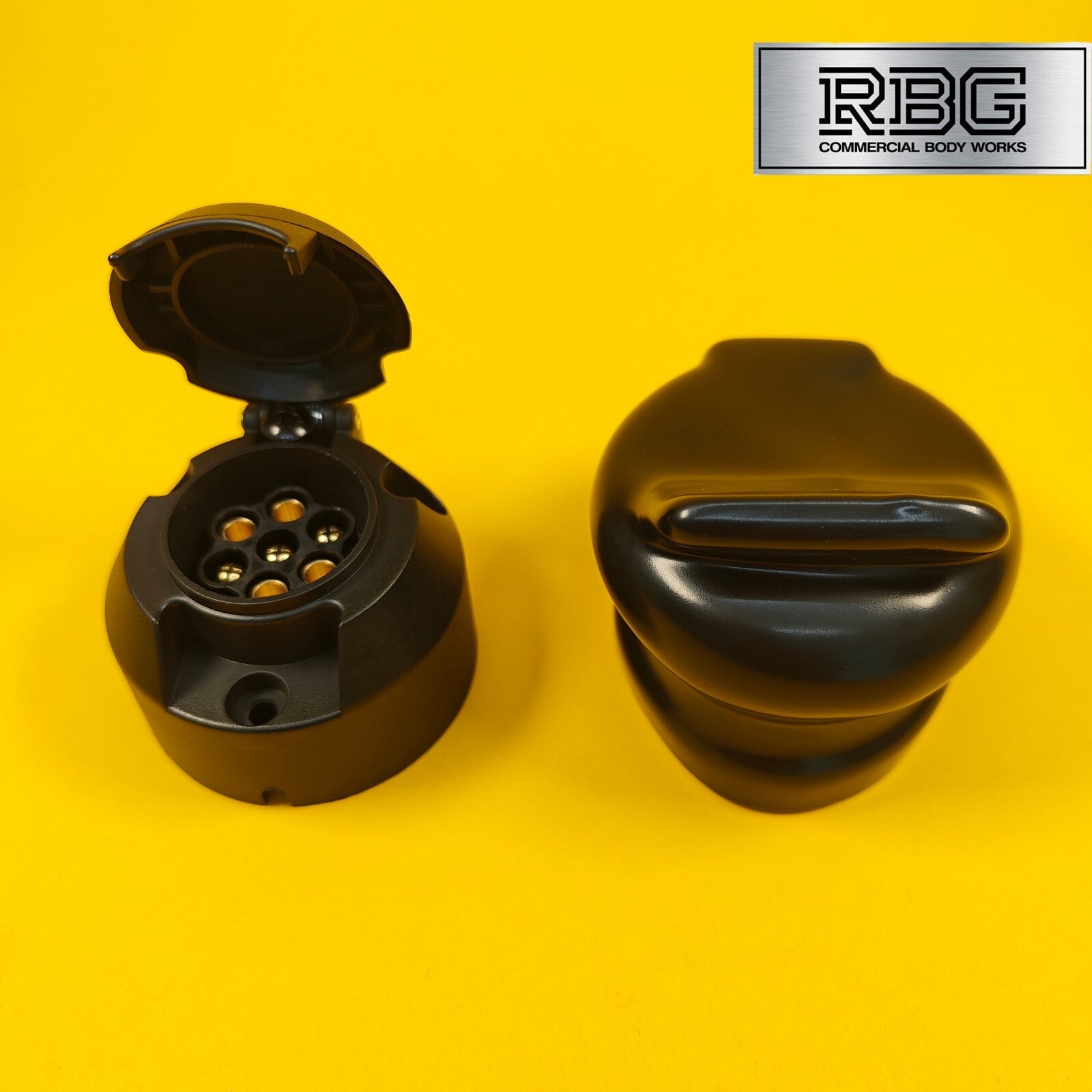Plastic Socket + Cover PVC 7 Pin 12N Type For Towing Trailer Caravan 12V Towbar