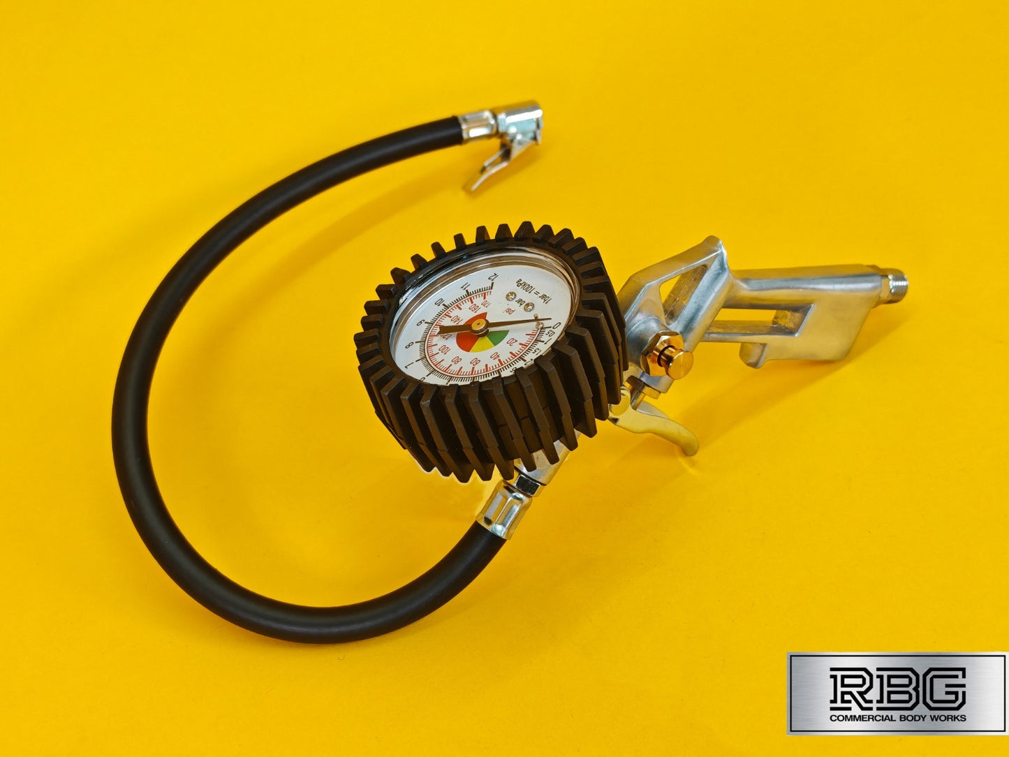 Tyre Inflation Gun 0-220psi Inflator Complete With Clip Connector Pressure Gauge