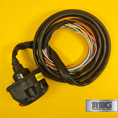 13 Pin Socket Assembly With 2m Pre-Wired Sheathed Cable Professional Towing UK
