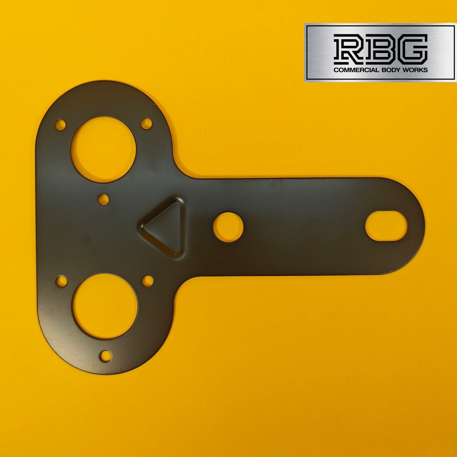 Towbar Socket Mounting Bracket Double 7 or 13 Pin Towing Plate Trailer Caravan