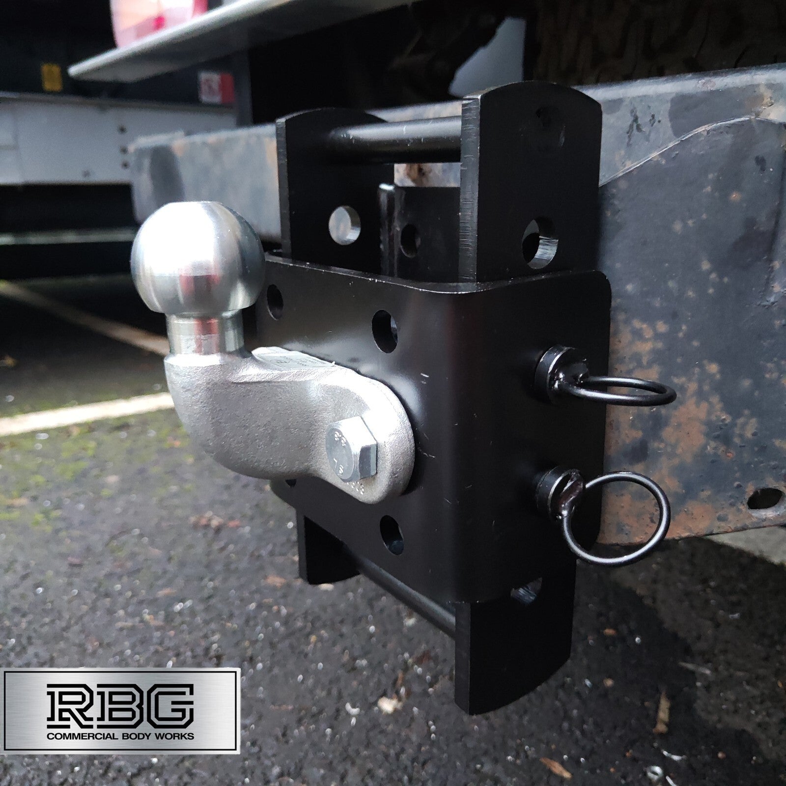 Adjustable Tow Hitch Drop Plate set & 50mm Tow Ball Maypole Trucks Tractors 4x4
