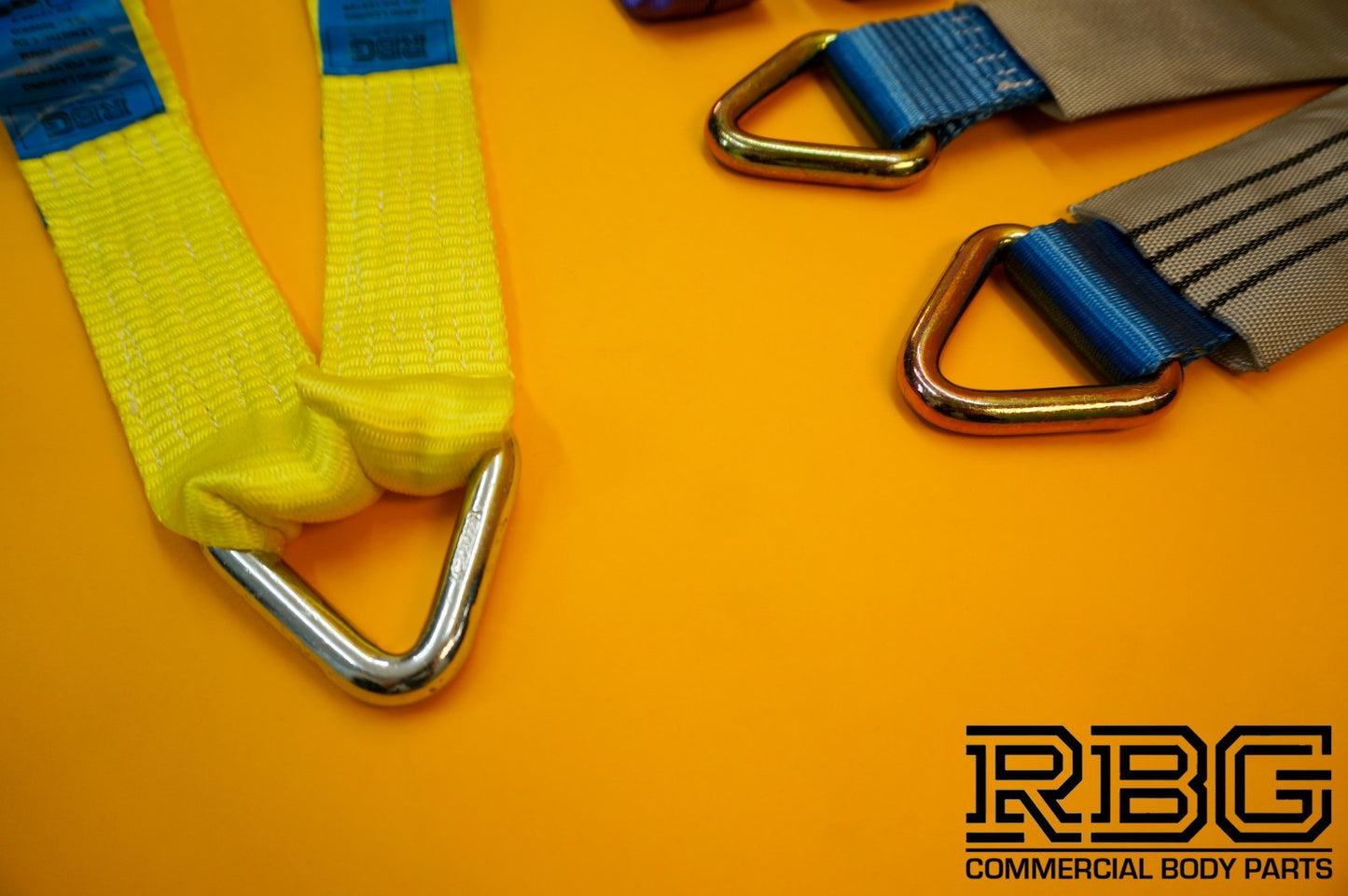Tie Down Ratchet Strap 4x + Winching Assistance Strap + Axle Recovery Strap