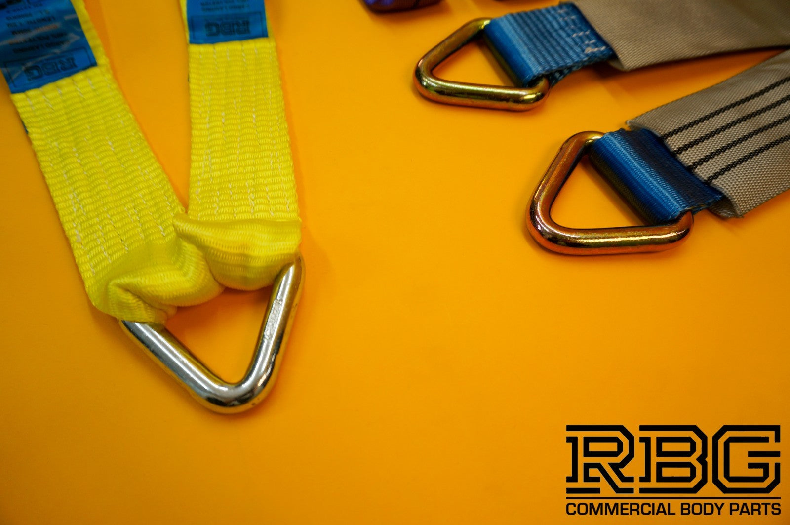 Tie Down Ratchet Strap 4x + Winching Assistance Strap + Axle Recovery Strap