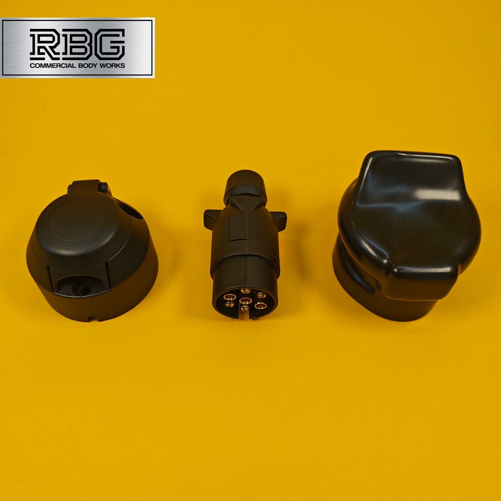 7 Pin Socket + Plug + PVC Socket Cover Set 12N Type Trailer Caravan Towing 12V