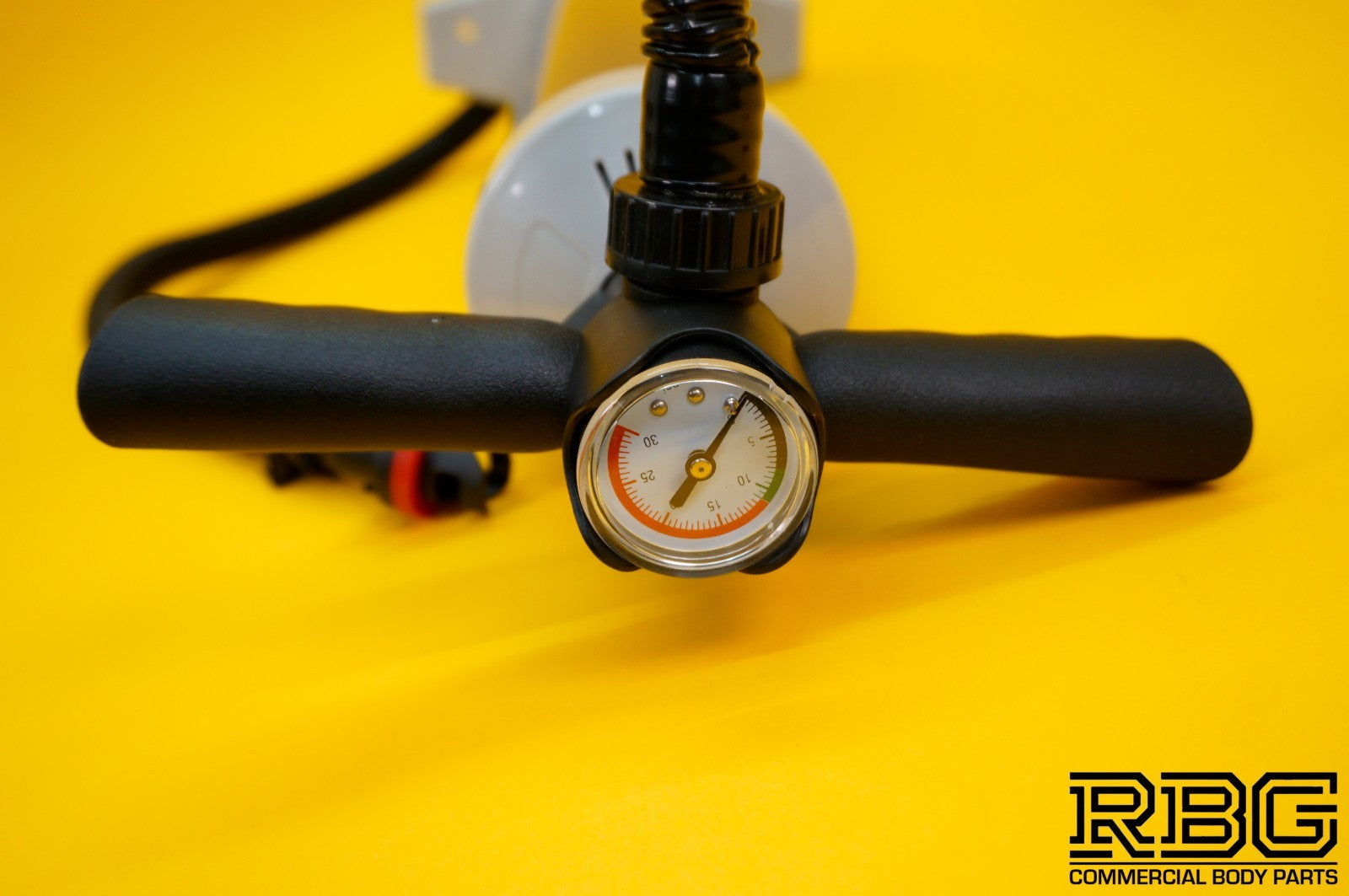 Air Hand Pump with Pressure Gauge for Inflatable Tents Awnings 2.2L Large Barrel