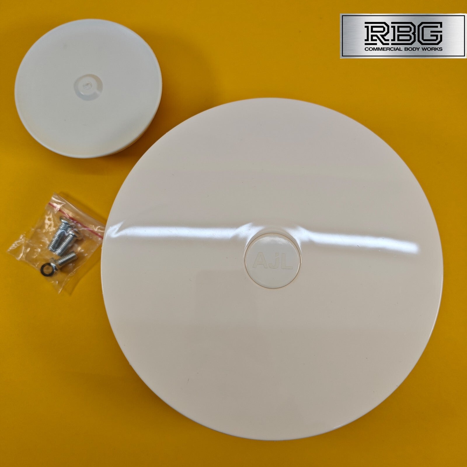 Centaflow™ Wind Driven Extractor Vent White Horsebox Low Profile Van Roof Rotary
