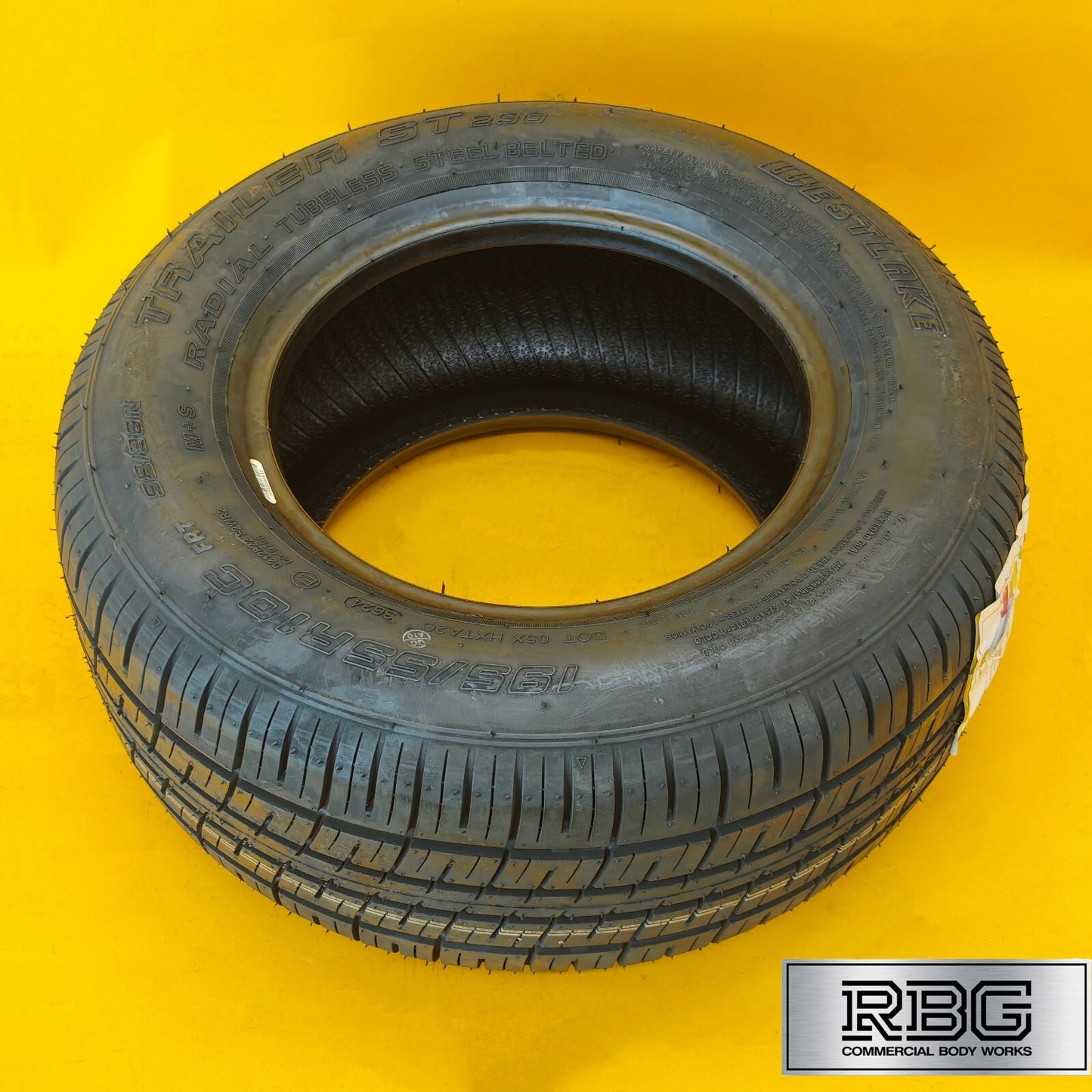 Trailer Tyre 10″ 195/55R10C Tubeless Trailer Wheels 195/55R10C Diameter 10″ UK