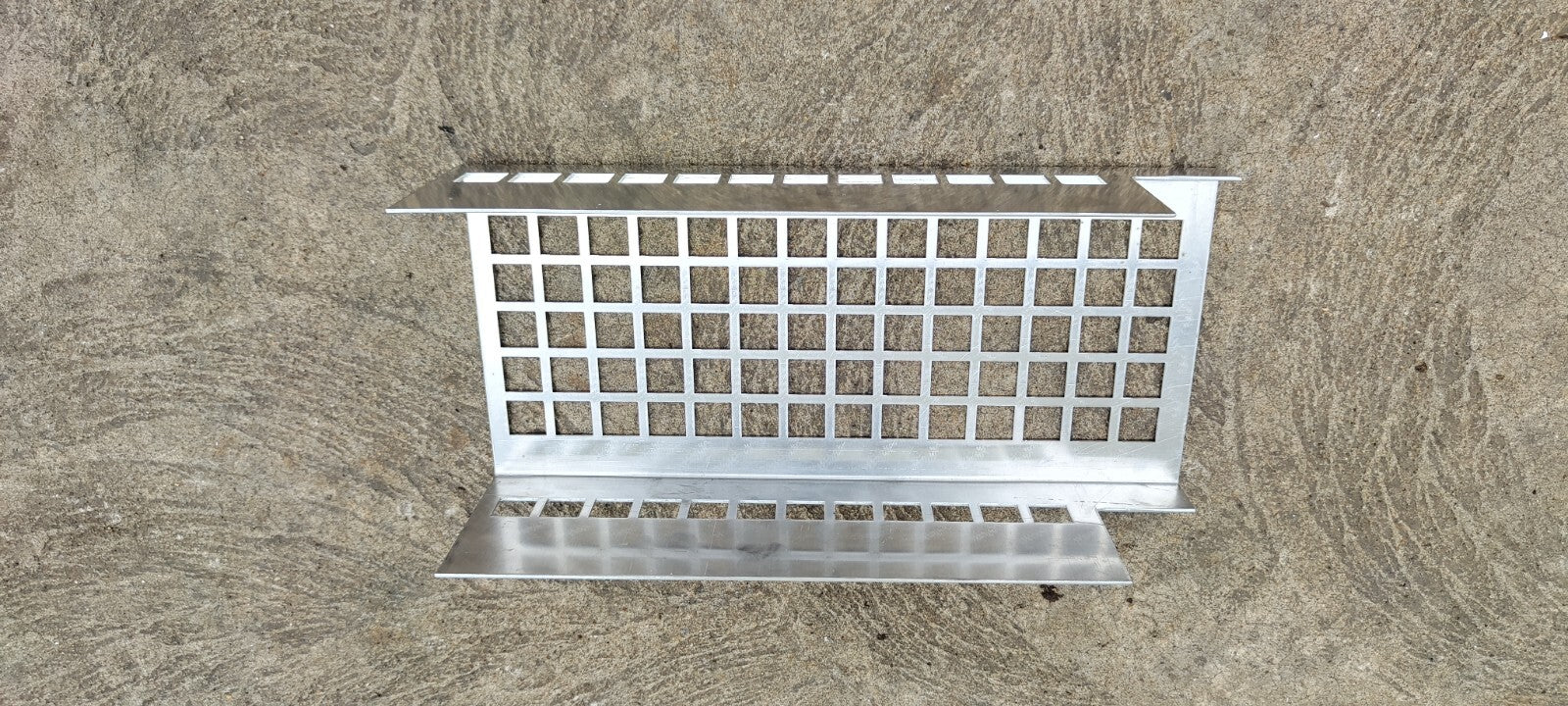 Light Guards for Iveco Daily 3mm Thick Aluminium Truck Trailer Tipper