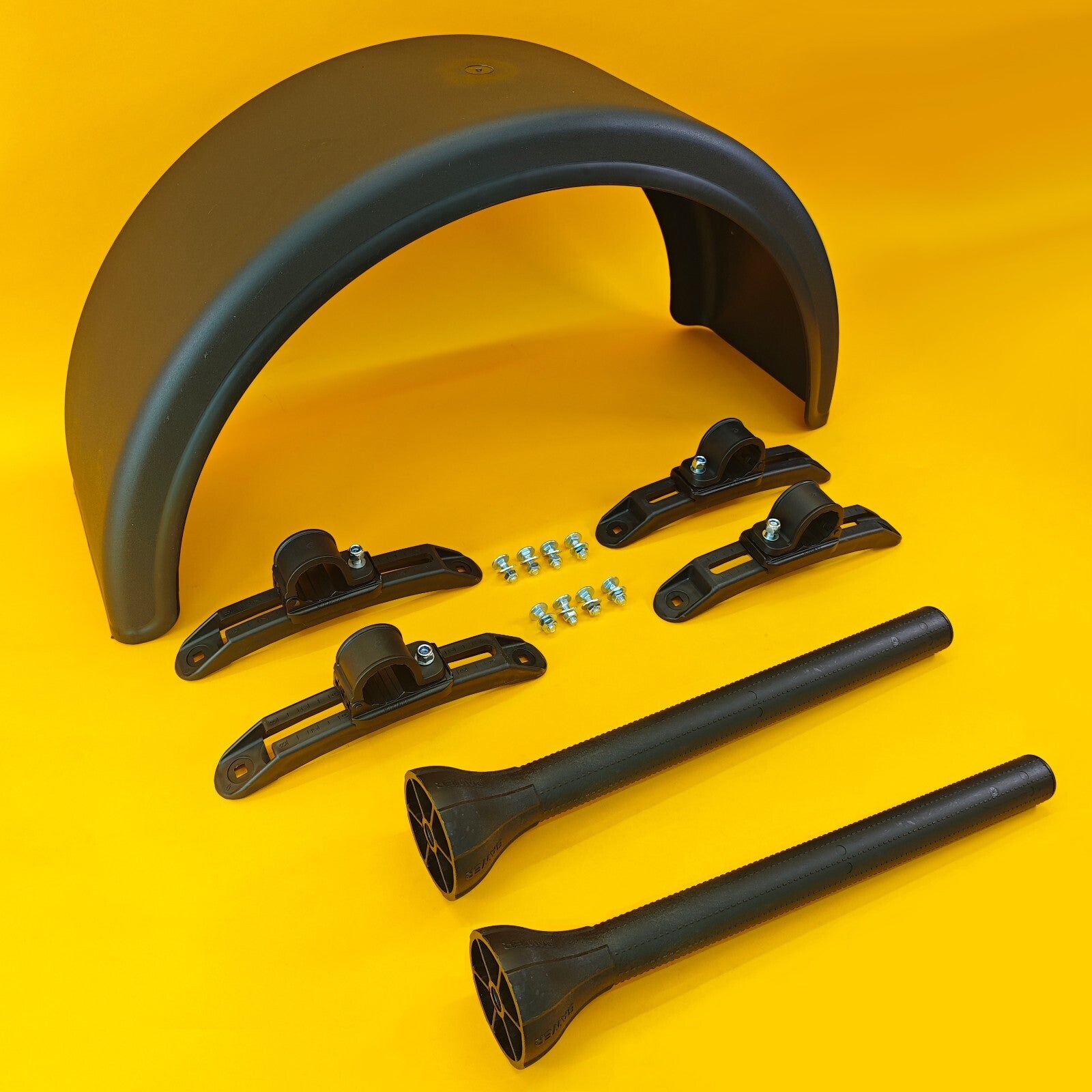 Single Wheel Round Mudguard + Brackets & Wing Stays 840x270mm Domar Truck