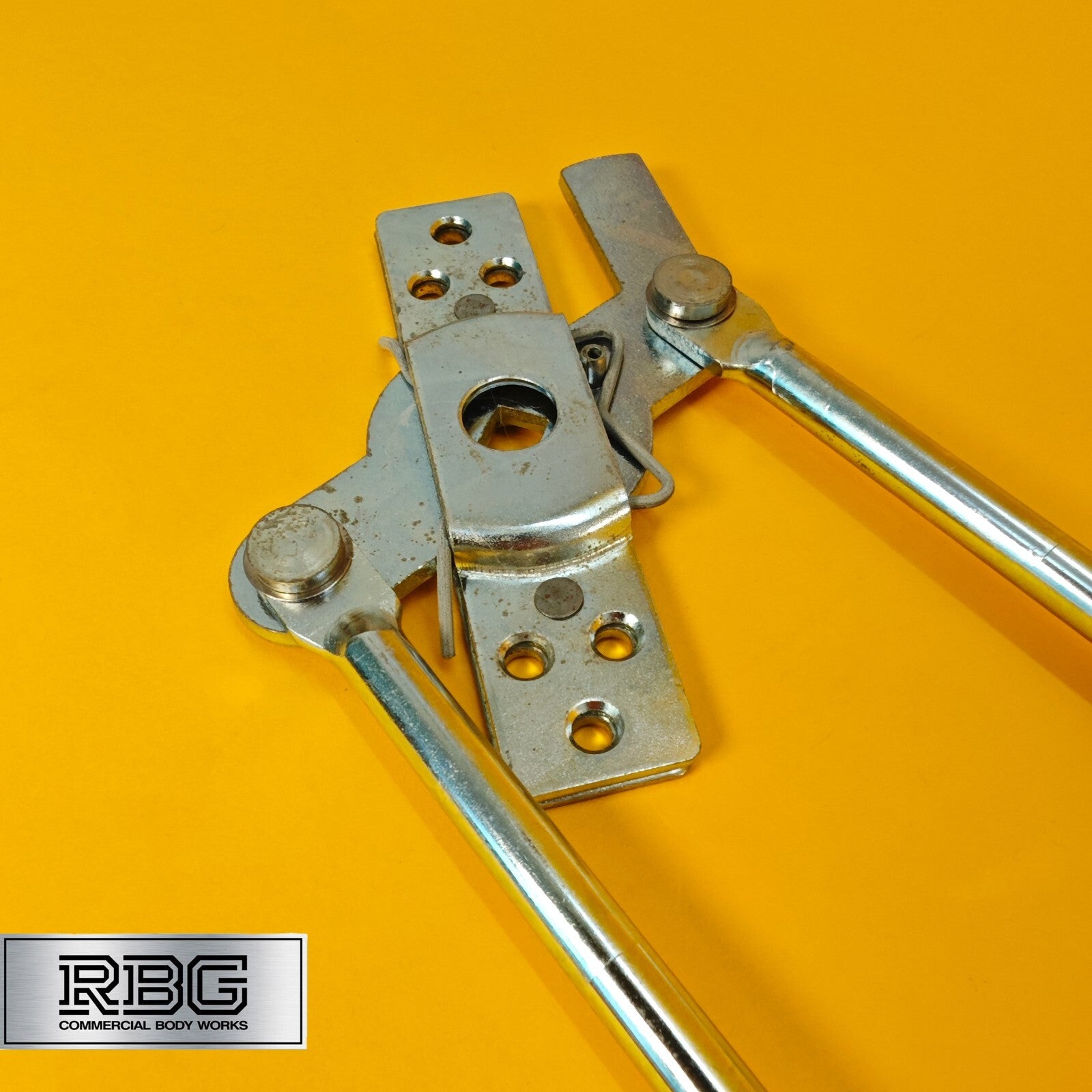 Rod Lock Bars RIGHT Hand 2310mm 3 Point Locking For Doors Trailer Truck Steel UK