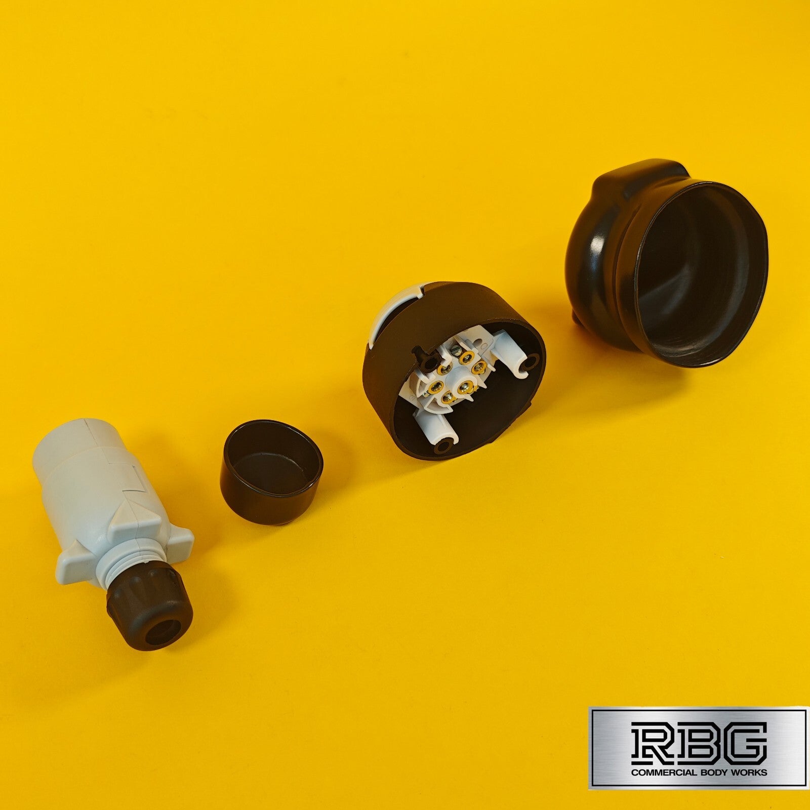 7 Pin Socket & Plug + PVC Socket & Plug Covers SET 12S Type For Trailer Towing