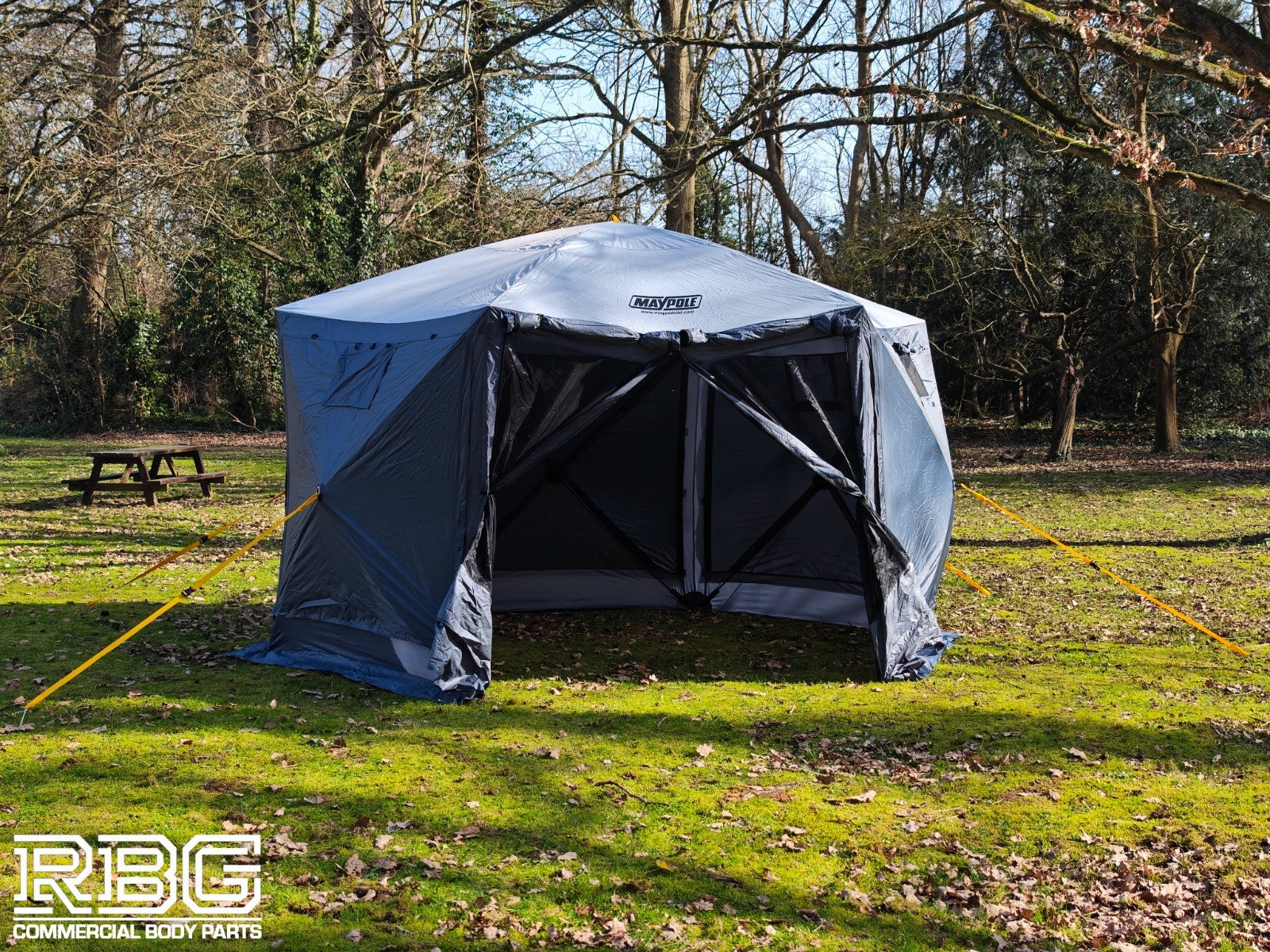 Screen House Gazebo Pop Up 6 Sided Mosquito Netting H230cm, W360cm Large Shelter