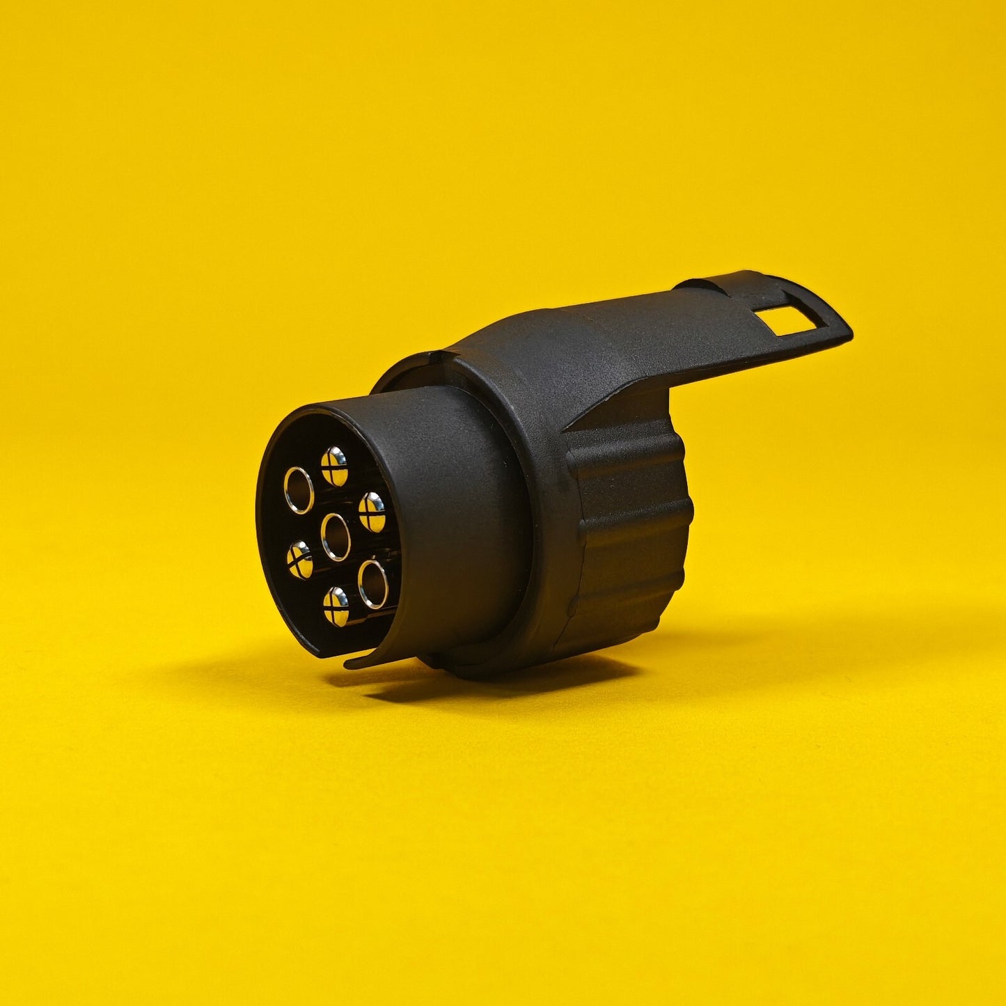 7 Pin to 13 Pin Adaptor Professional Vehicle to Trailer Caravan Socket Plug