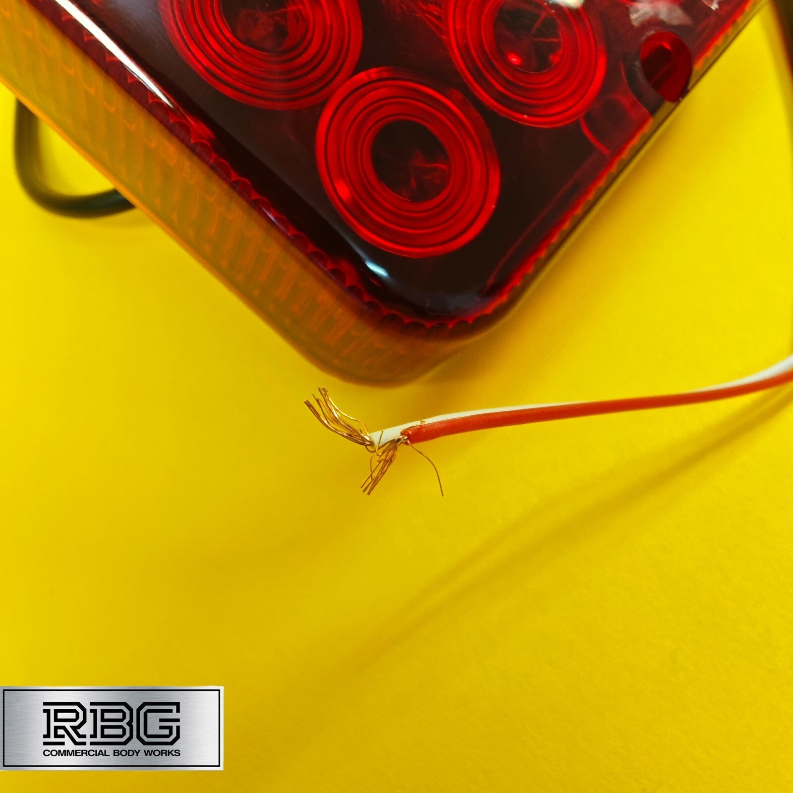 Rear Fog Light LED Red Slimline Universal Ring Lamp Trailer Caravan Truck 10-30V