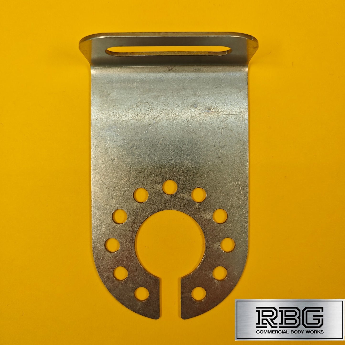 Right Angle Towbar Socket Plate 7 or 13 Pin Heavy Duty Mounting Bracket Trailer